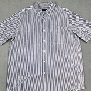 Faded Glory Black and White Casual Button Down Shirt